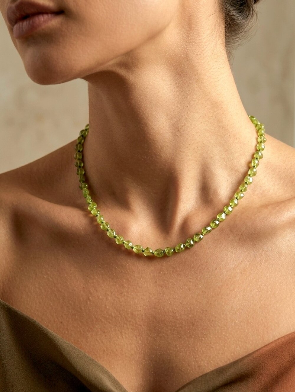 Translucent Peridot Nugget Silk Hand Knotted Beaded Necklace 925 Gold Plated